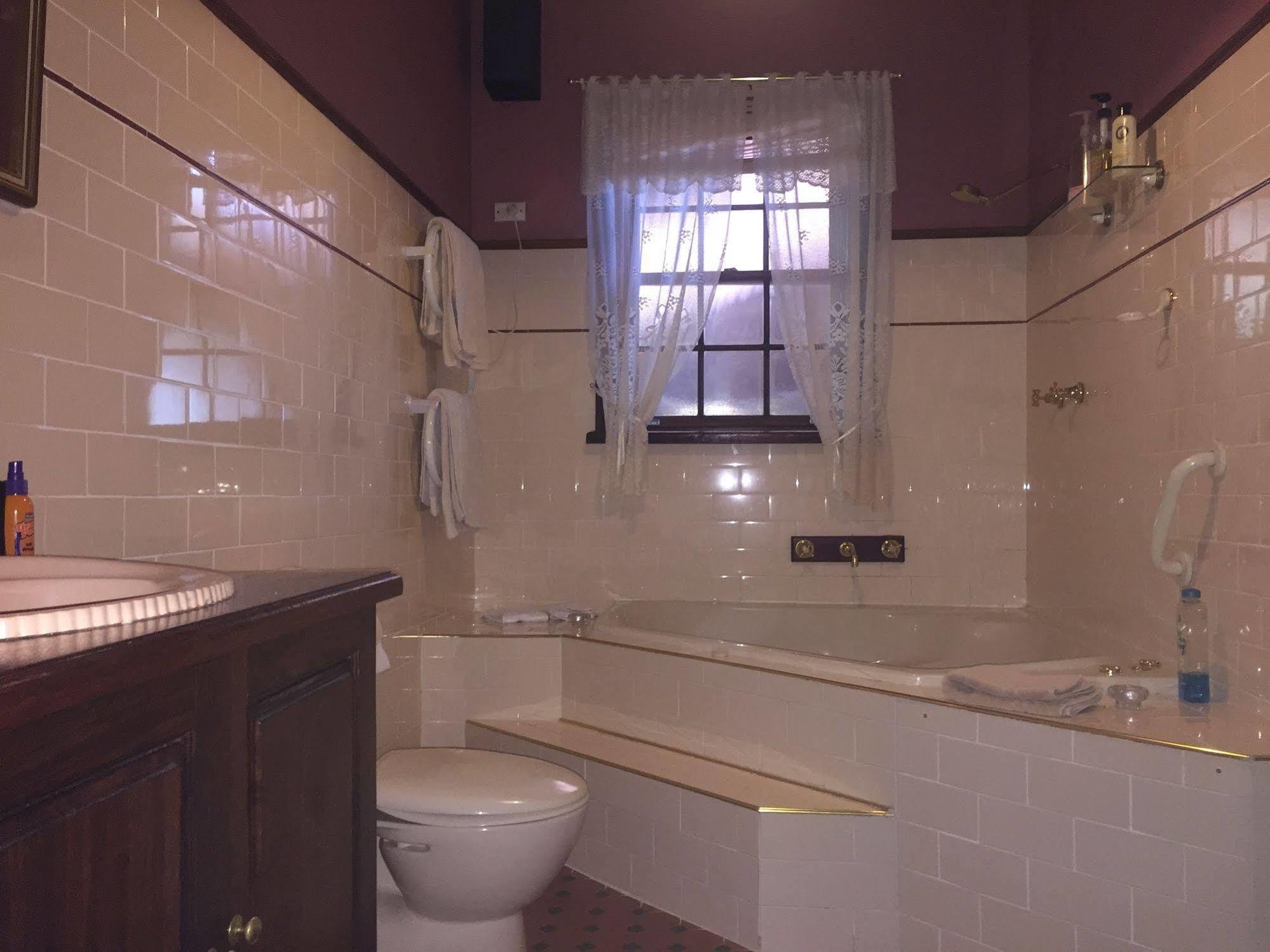 スプリングウッド ストーリー グランジ Bed & Breakfast エクステリア 写真